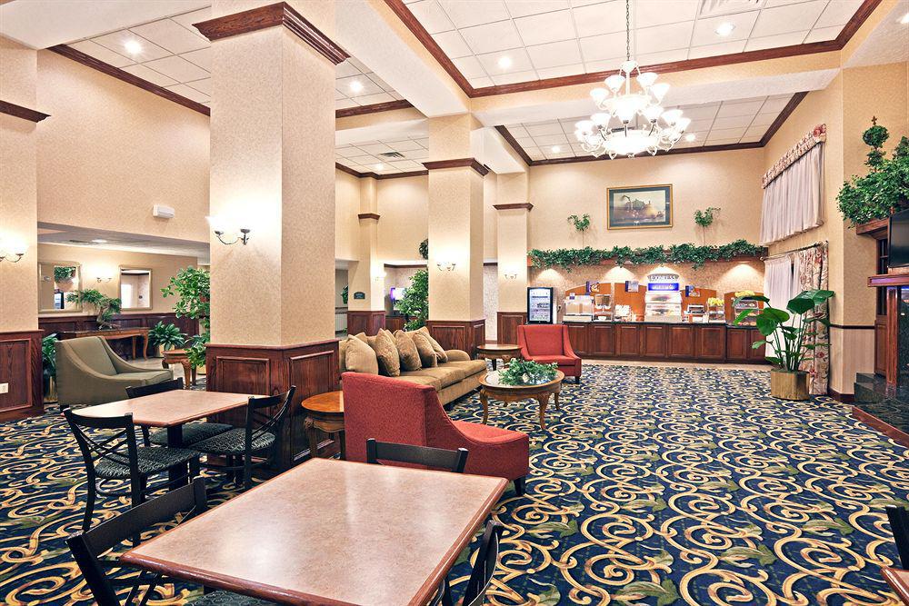 Holiday Inn Express & Suites Midwest City By Ihg Interior photo
